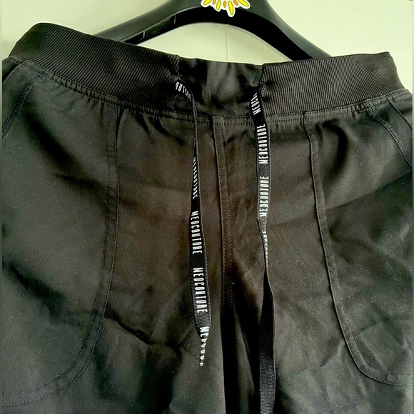 Med Couture Touch Women's Jogger Yoga Pant - Picture 7 of 15